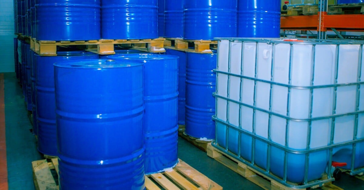 Before You Stockpile Motor Oil: The SPCC Compliance Risks Car Dealers Should Consider